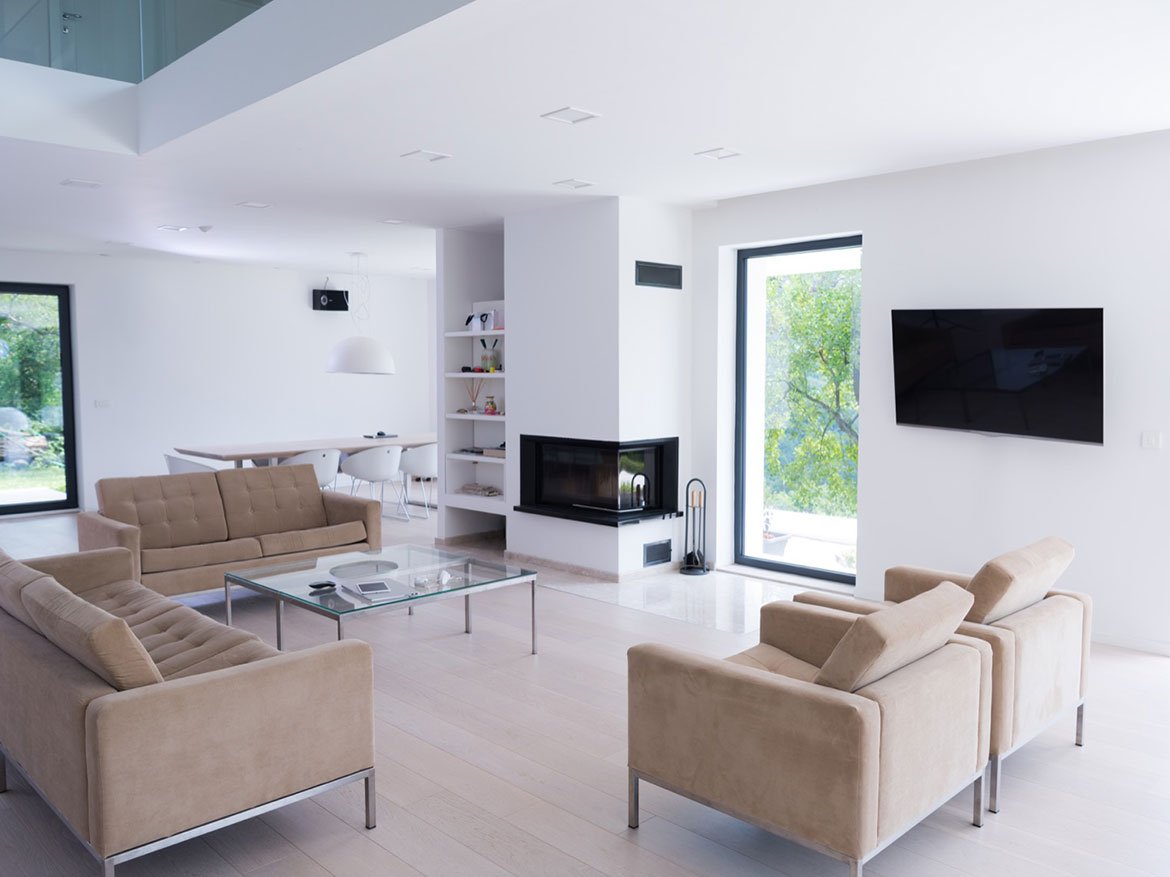 Ample apartment